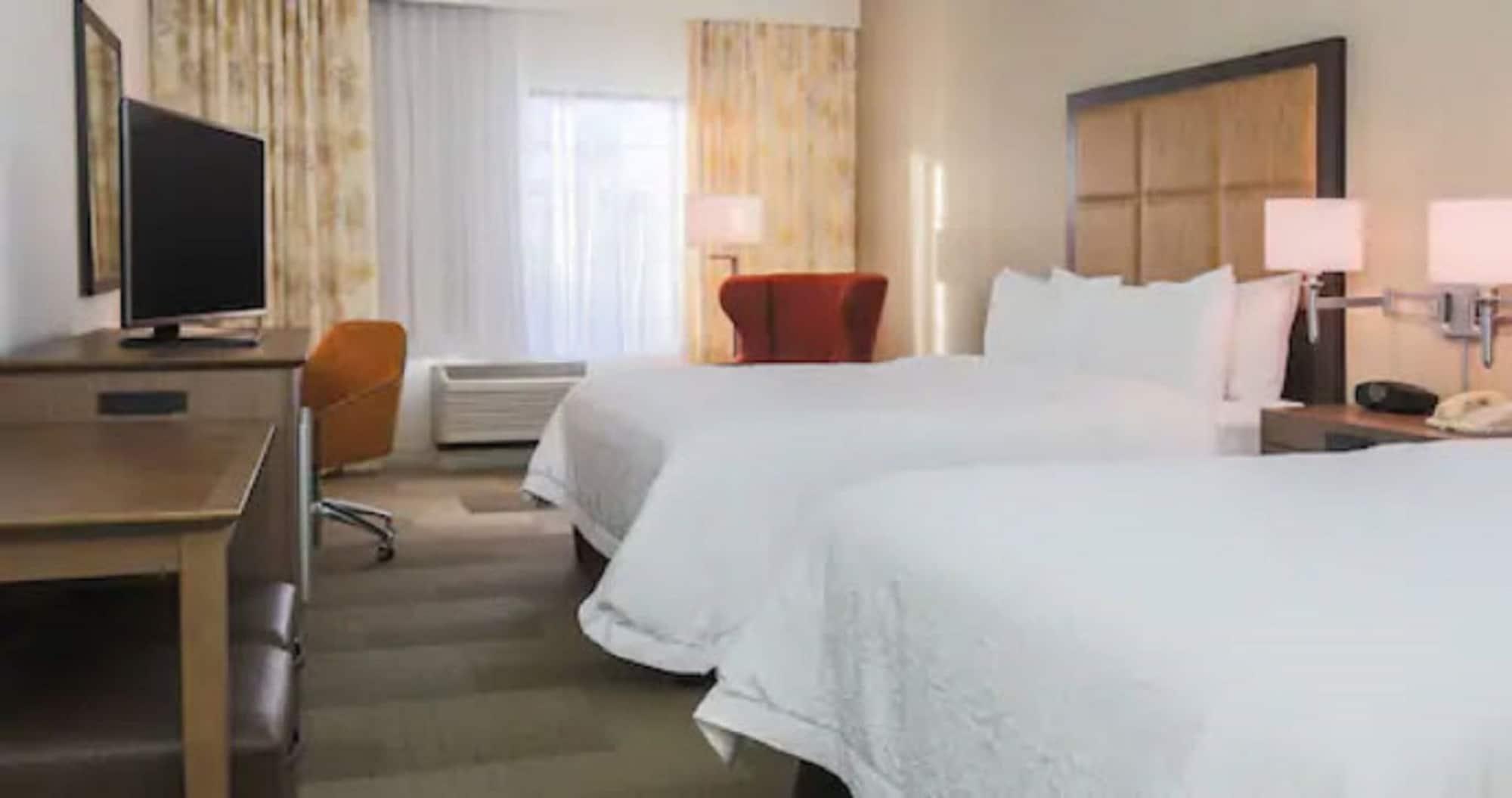 Hampton Inn & Suites Camarillo Exteriör bild