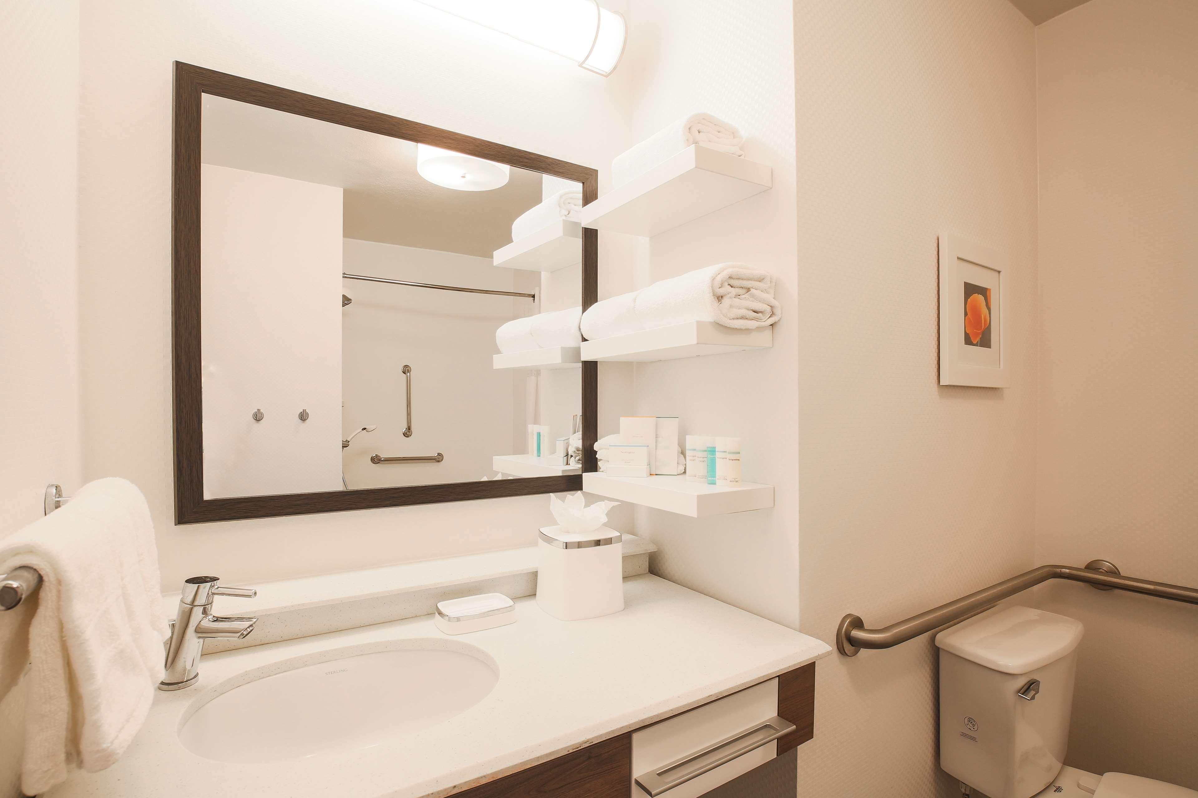 Hampton Inn & Suites Camarillo Exteriör bild