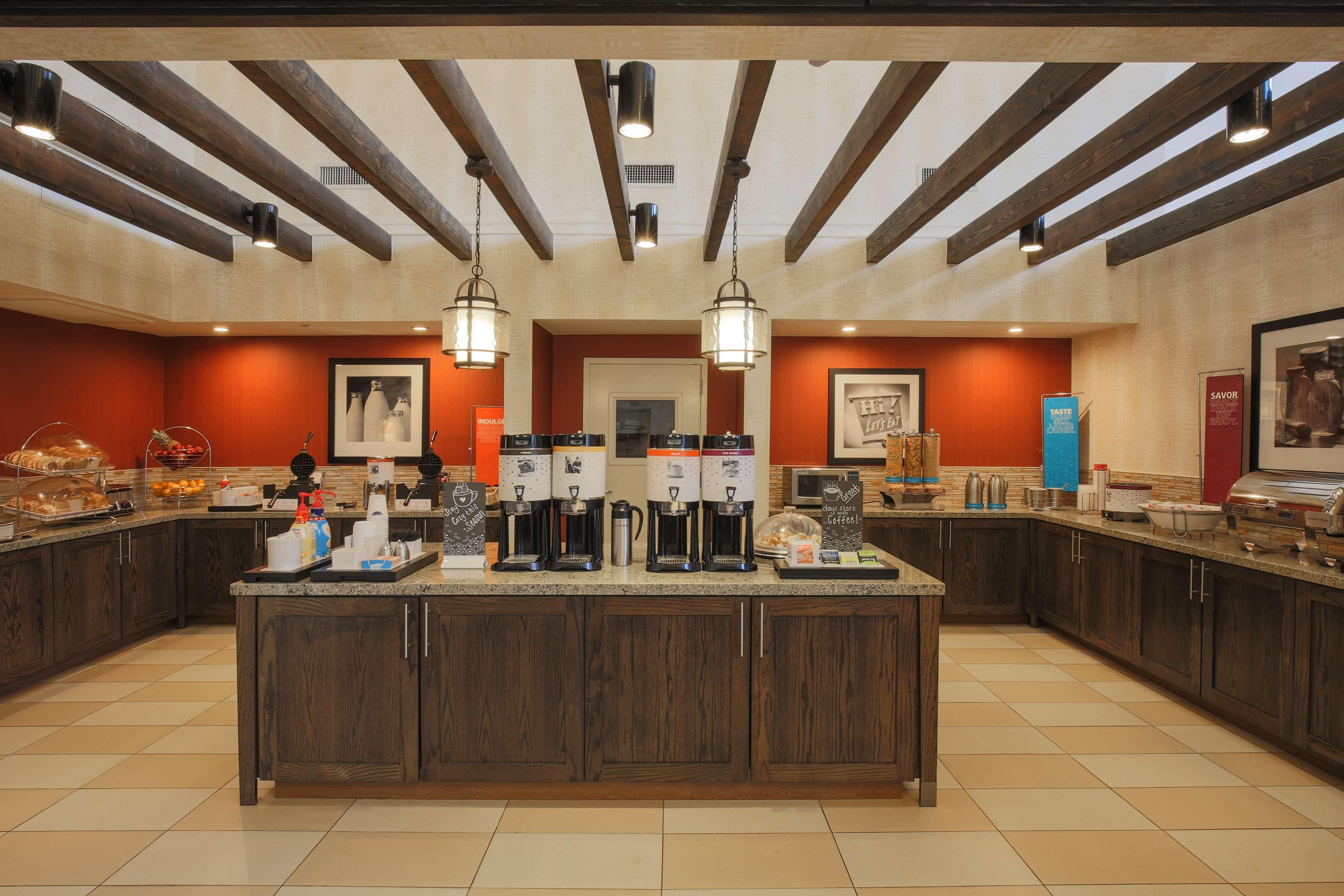 Hampton Inn & Suites Camarillo Exteriör bild