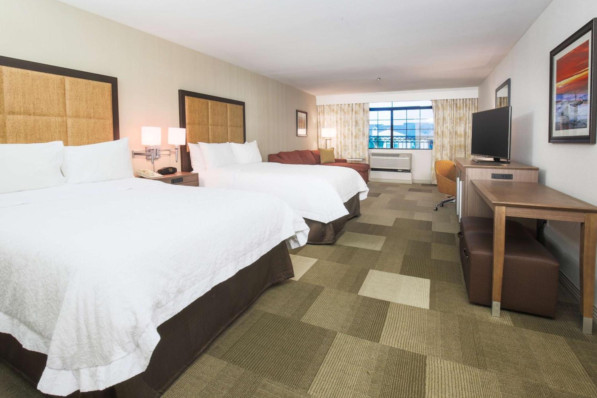 Hampton Inn & Suites Camarillo Exteriör bild