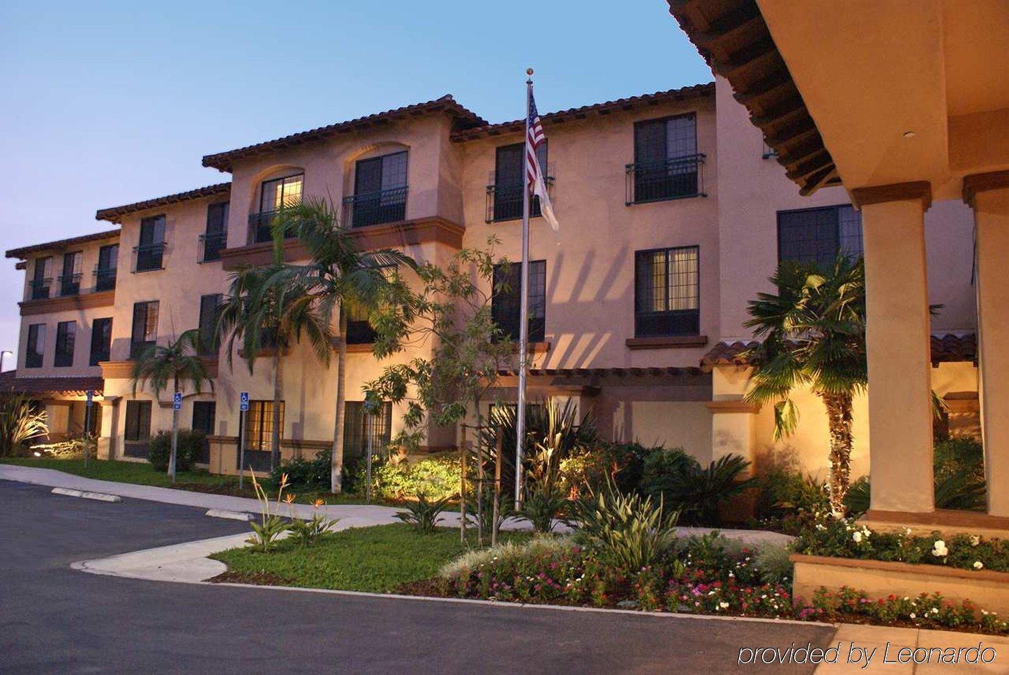 Hampton Inn & Suites Camarillo Exteriör bild
