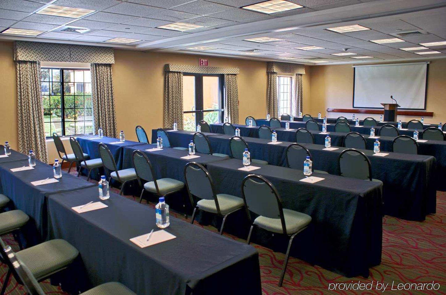 Hampton Inn & Suites Camarillo Bekvämligheter bild